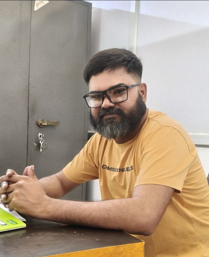 Shivaji Awasthi | Admission Consultant, Kalawati Devi Smarak Vidhi Mahavidyalaya